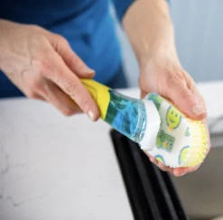 Scrub Daddy - Dish Washer - Scrub Mommy - Afwas Borstel - Incl. 2 Extra Sponzen 8 Scrub Daddy - Dish Washer - Scrub Mommy - Afwas Borstel - Incl. 2 Extra Sponzen -Schoonmaakartikelen Winkel 1200x1186 7