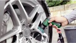 Bosch Universal Brush - Snoerloze Reiningsborstel -Schoonmaakartikelen Winkel 1200x681 4