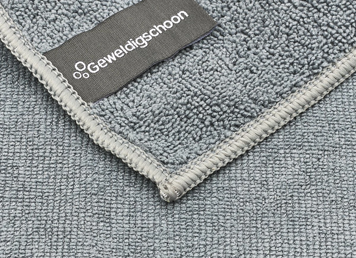 Geweldigschoon Grijze Microvezel Raamdoekenset Bestaande Uit 1 Schoonmaakdoek + 1 Droogdoek (raamdoeken, Raamset) 2 Geweldigschoon Grijze Microvezel Raamdoekenset Bestaande Uit 1 Schoonmaakdoek + 1 Droogdoek (raamdoeken, Raamset) - Afbeelding 2