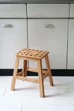 PUHLMANN - Inklapbare Kruk, JAMES, Hout, 41 Cm Hoog, Max 150 Kilo -Schoonmaakartikelen Winkel 800x1200