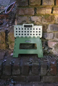 PUHLMANN - Inklapbare Kruk, JAMES, Plastic, Groen, 22 Cm Hoog, Max 100kilo -Schoonmaakartikelen Winkel 819x1200